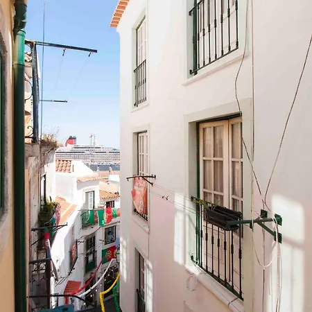 Alfama For *