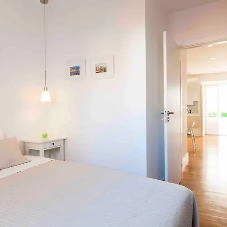 Alfama For Apartment